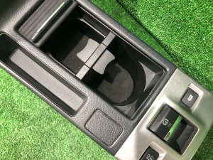 Бардачок подлокотник SUBARU LEVORG OEM 92114VA010VH, 92114VA020VH, 92113VA000 VM4 VMG VM 2015 Blue Pearl K3X