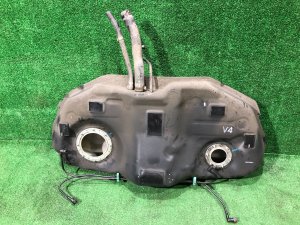 ถังน้ำมัน 42012FJ011, 42012FJ120 SUBARU LEVORG