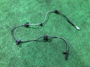 เซ็นเซอร์ ABS หลังขวา 27540VA020 SUBARU LEVORG