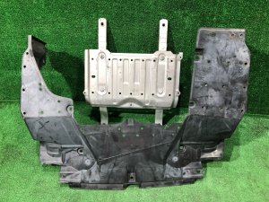 แผ่นกันใต้เครื่อง 56410VA000, 56440VA000 SUBARU LEVORG