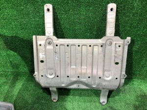 发动机护板 SUBARU LEVORG OEM 56410VA000, 56440VA000 VM4 VMG VM 2015 Blue Pearl K3X