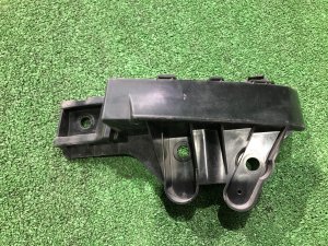ขายึดกันชนหลังขวา 57707VA090 SUBARU LEVORG