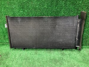 Condensador del aire acondicionado SUBARU LEVORG OEM 73210VA000, 73210VA001 VM4 VMG VM 2015 FB16E CVT