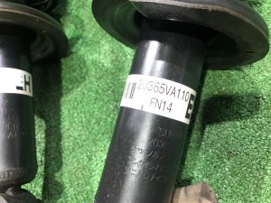 โช้คอัพ комплект SUBARU LEVORG OEM 20310VA270, 20310VA260, 20365VA071 VM4 VMG VM 2015 FB16E CVT