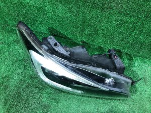 ไฟหน้าขวา SUBARU LEVORG OEM 84002VA000, 84002VA002 VM4 VMG VM 2015
