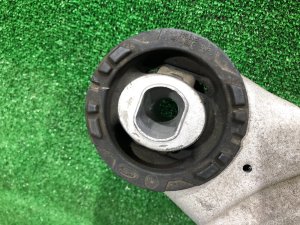 リアメンバー RAND ROVER RANGE ROVER SPORT OEM LR098717, LR119671 2019 PТ204