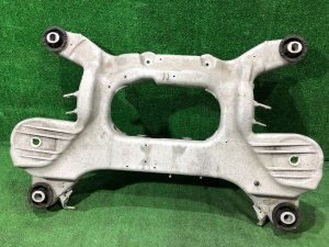 リアメンバー RAND ROVER RANGE ROVER SPORT OEM LR098717, LR119671 2019 PТ204