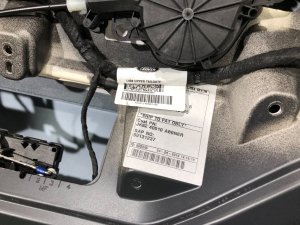 バックドア рестайлинг RAND ROVER RANGE ROVER SPORT OEM LR181165 2019