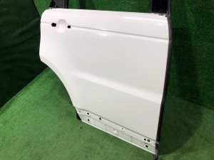 右リアドア RAND ROVER RANGE ROVER SPORT OEM DK62-24720 2019