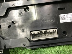 Comando do climatizador задний RAND ROVER RANGE ROVER SPORT OEM LR098573 2019 PТ204