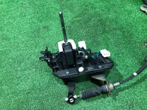 Automatic gear selector SUBARU LEVORG OEM 35111FJ000 VM4 2016