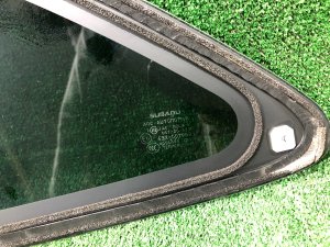 Cristal trasero derecho SUBARU LEVORG OEM 65210VA100 VM4 2016