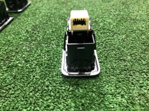 车窗控制模块 LAND ROVER RANGE ROVER SPORT OEM LR123006, LR113043, JPLA-14540-AF 2019 PТ204