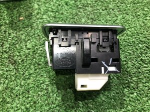 车窗控制模块 LAND ROVER RANGE ROVER SPORT OEM LR123006, LR113043, JPLA-14540-AF 2019 PТ204