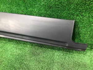 Right sill LAND ROVER RANGE ROVER SPORT OEM LR110602, CPLA-101D56-AD 2019