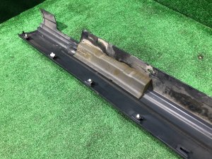 Right sill LAND ROVER RANGE ROVER SPORT OEM LR110602, CPLA-101D56-AD 2019