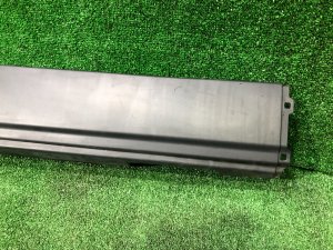 Embaladeira esquerda LAND ROVER RANGE ROVER SPORT OEM LR110603, CPLA-101D57-AD 2019