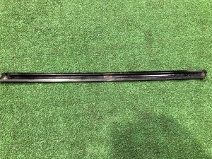 Left side window molding LAND ROVER RANGE ROVER SPORT OEM LR044118 2019