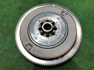 飞轮 LAND ROVER RANGE ROVER SPORT OEM LR100991, 4168 050 009, JPLA-6477-BB 2019 PТ204