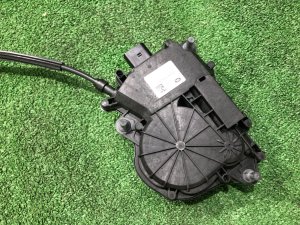 右后门锁 с доводчиком LAND ROVER RANGE ROVER SPORT OEM LR117161, JPLA218A42 2019