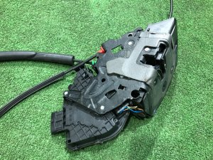 右后门锁 с доводчиком LAND ROVER RANGE ROVER SPORT OEM LR117161, JPLA218A42 2019