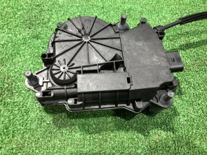 กลอนล็อกประตูหน้าซ้าย LAND ROVER RANGE ROVER SPORT OEM LR117160, JPLA 218A42AC 2019