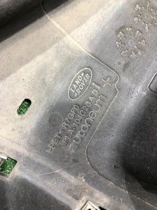 Защита днища LAND ROVER RANGE ROVER SPORT OEM LR099071, LR099073, JPLA-104C20 2019
