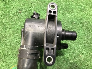 Тройник LAND ROVER RANGE ROVER SPORT OEM H4P3-8K586-A 2019