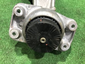 Soporte del motor LAND ROVER RANGE ROVER SPORT OEM LR123914, JPLA6A003CC 2019