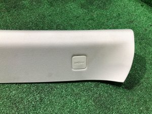 Guarnecido de los pilares delanteros LAND ROVER RANGE ROVER SPORT OEM LR080998, DK62-03513-A 2019