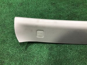 Guarnecido de los pilares delanteros LAND ROVER RANGE ROVER SPORT OEM LR080998, DK62-03513-A 2019