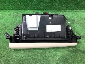 Бардачок LAND ROVER RANGE ROVER SPORT OEM LR102164 2019