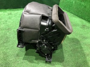 ブロアモーター LAND ROVER RANGE ROVER SPORT OEM LR082159 2019 PТ204