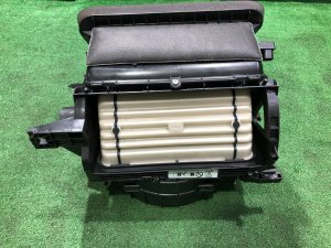 ブロアモーター LAND ROVER RANGE ROVER SPORT OEM LR082159 2019 PТ204