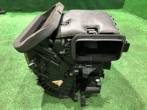 ブロアモーター LAND ROVER RANGE ROVER SPORT OEM LR082159 2019 PТ204