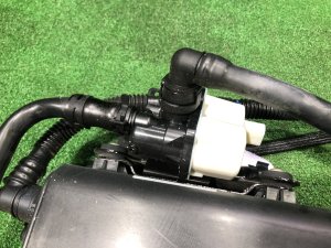 แคนิสเตอร์ดักไอน้ำมัน LAND ROVER RANGE ROVER SPORT OEM LR072683, CPLA-9E857-AF 2019 PТ204