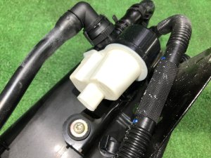 แคนิสเตอร์ดักไอน้ำมัน LAND ROVER RANGE ROVER SPORT OEM LR072683, CPLA-9E857-AF 2019 PТ204