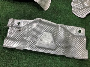 排气隔热板 LAND ROVER RANGE ROVER SPORT OEM LR092621, LR136830 2019 PТ204