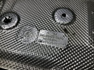 排气隔热板 LAND ROVER RANGE ROVER SPORT OEM LR092621, LR136830 2019 PТ204