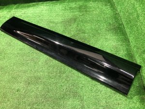 Left front door fender flare LAND ROVER RANGE ROVER SPORT OEM LR054828 2019