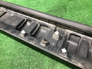 Left front door fender flare LAND ROVER RANGE ROVER SPORT OEM LR054828 2019