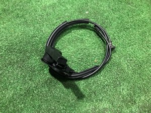 สายดึงฝากระโปรง LR050803, LR047572 LAND ROVER RANGE ROVER SPORT