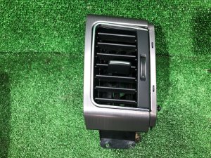 Left air flow control actuator LAND ROVER RANGE ROVER SPORT OEM LR044686 2019 PТ204