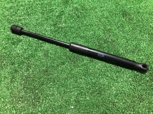 โช้คค้ำฝากระโปรงหน้าซ้าย LR049207, CK52-16C826-AC LAND ROVER RANGE ROVER SPORT