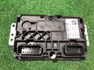 Блок управления заднего редуктора LR086488, HY32-4C117-AD LAND ROVER RANGE ROVER SPORT