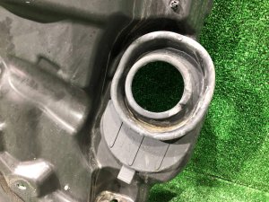 Изолятор моторного отсека LAND ROVER RANGE ROVER SPORT OEM LR104490, HPLA-10B811-AH 2019