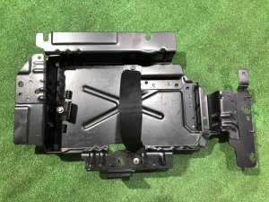 ขายึดแบตเตอรี่ LR099081, JPLA-10748-AD LAND ROVER RANGE ROVER SPORT