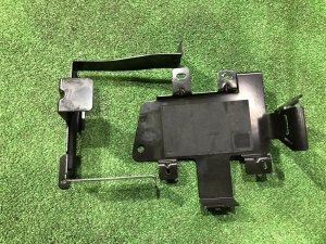 电瓶支架 LAND ROVER RANGE ROVER SPORT OEM LR099081, JPLA-10748-AD 2019