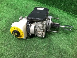 Bomba de freno LAND ROVER RANGE ROVER SPORT OEM LR159933, JK522D519AAJ 2019 PТ204