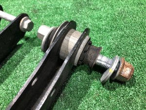 Rear control arms LAND ROVER RANGE ROVER SPORT OEM LR128796, LR128797, DPLA-5K976-AF 2019 PТ204